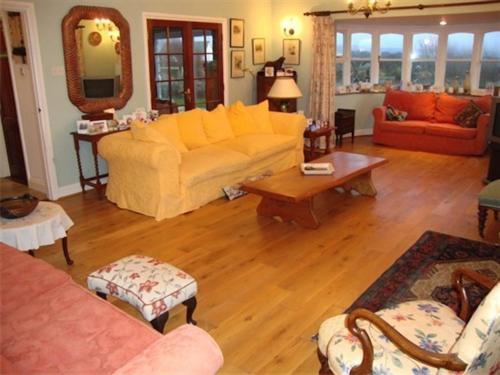 Swallows Rest Bed & Breakfast 4*